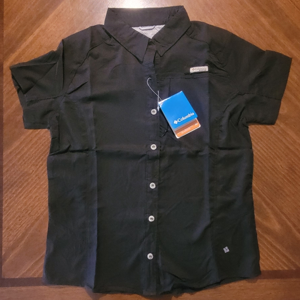 Columbia Women's Short Sleeve Shirt